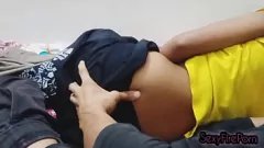 Reproducir La joven de ébano Annaya follada por su culo apretado en una intensa sesión de sexo anal amateur con Hellman