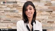 تشغيل Harmony Wonder لها لعبة جنسية في الفندق مع صديقها مع قضيب مشعر