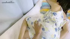 Afspelen Hij maakt deze fee wakker om anale seks met haar te hebben