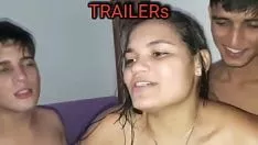 تشغيل ممارسة الجنس مع امرأة عربية الملاعين اثنين من فراخ عديمي الخبرة