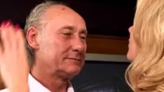 تشغيل رجل مسن يمارس الجنس مع هذه الشقراء التي يدفع لها مقابل خدماتها