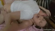 Reproduzir No quarto vira uma vadia dada ao inferno
