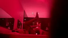 A prostituta asiática enlouquece: rimming, foder e peitos em abundância