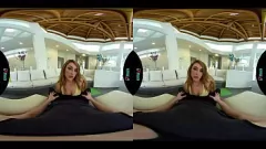 Reproduzir VRHUSH - Foda-se sua instrutora de ioga loira Christiana Cinn em VR