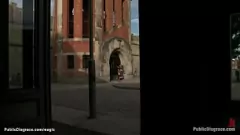 Oynat Euro Babe Yoğun Kamu BDSM Oturumuna Gönderildi